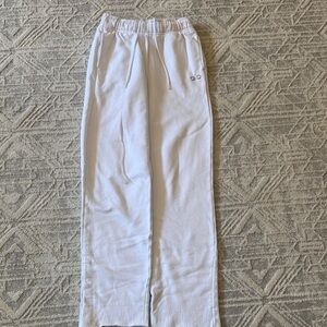 ALO Yoga White Sweatpants